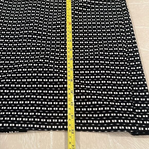Anne Klein Black and White Skirt Size 8 - Picture 7 of 8
